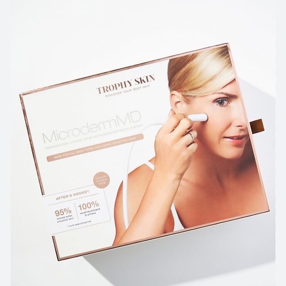 New Trophy Skin MicrodermMD - At Home Microdermabrasion Machine - Spa Kit